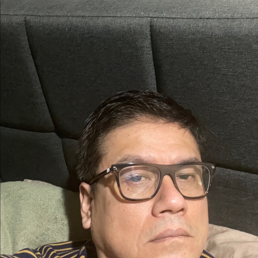 Meet your Posher, Sam